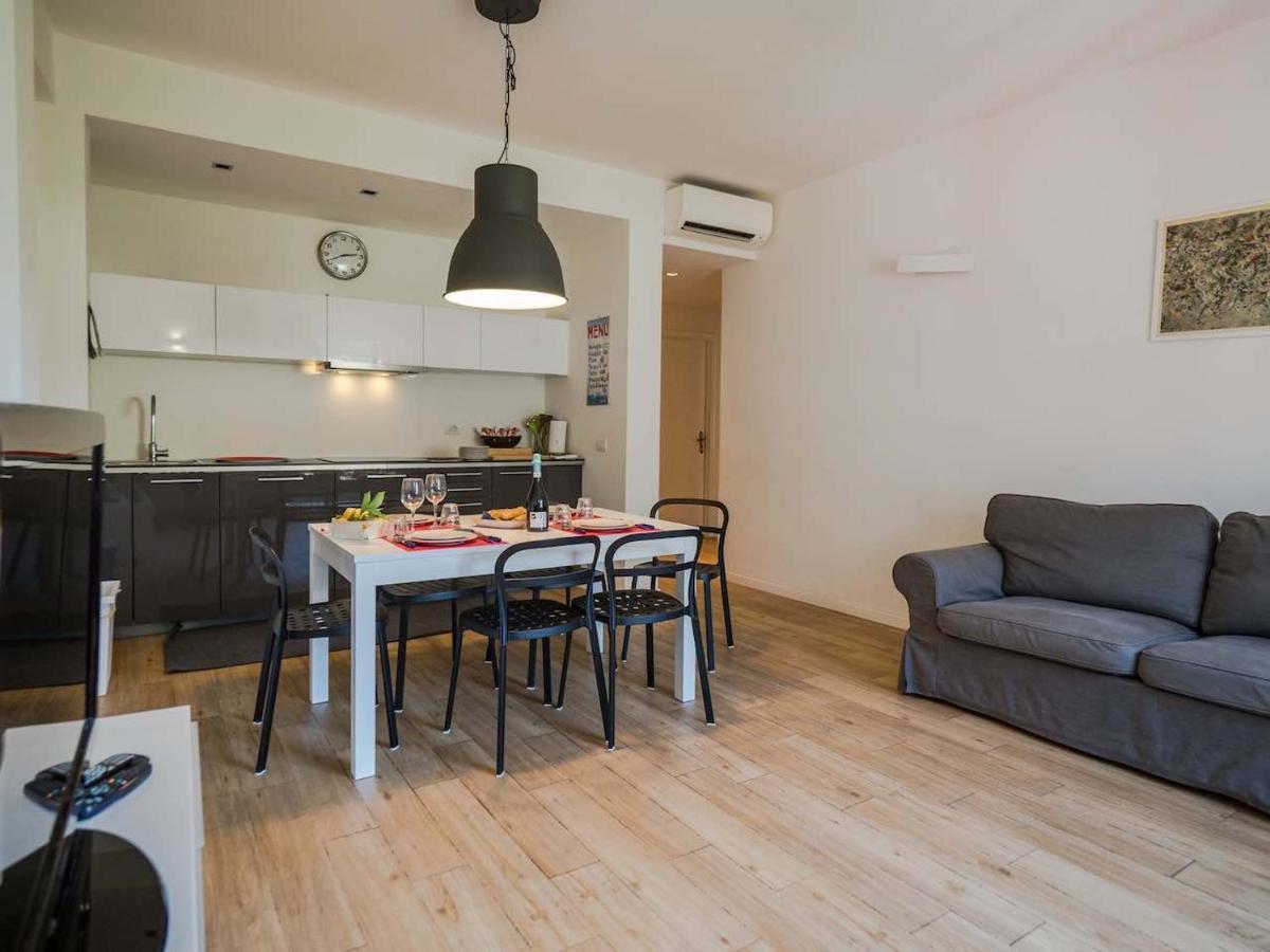 Scimiscia 2-Bedroom Apartment With Ac مونتيروسّو ال ماري المظهر الخارجي الصورة